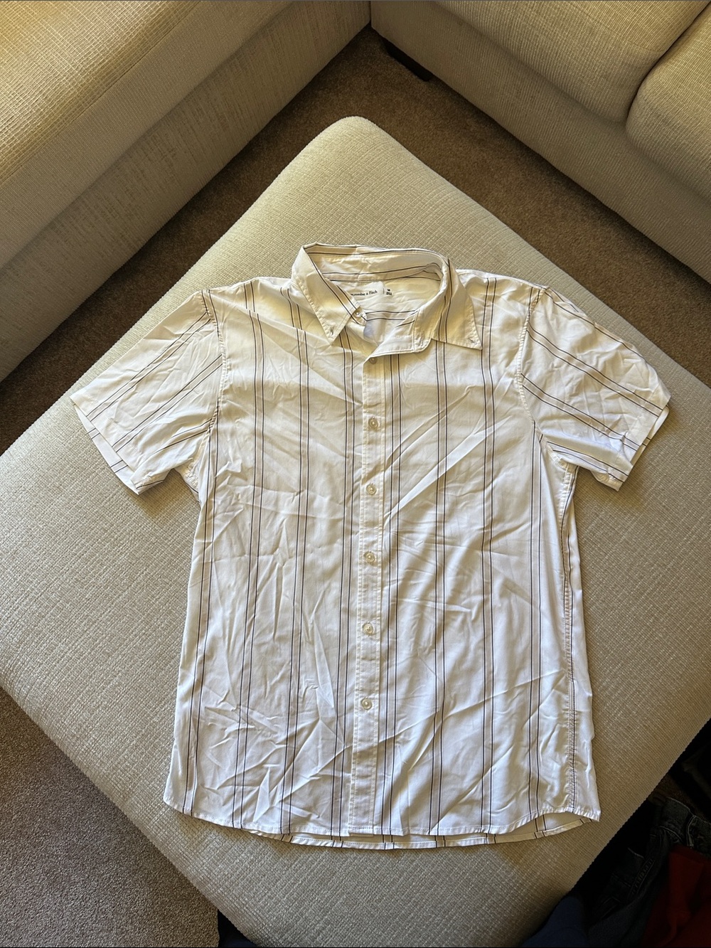Abercrombie & Fitch White Short-Sleeve Button-Down with Thin Stripes